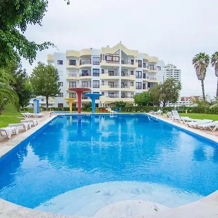 아파트 Modern 2br - Pool - Garage - 포티마오